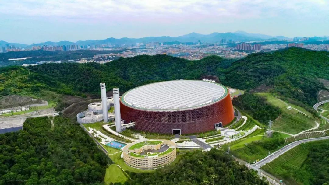 垃圾焚燒發(fā)電廠的 “超凈” 秘密：深能環(huán)保煙氣處理技術(shù)全解析